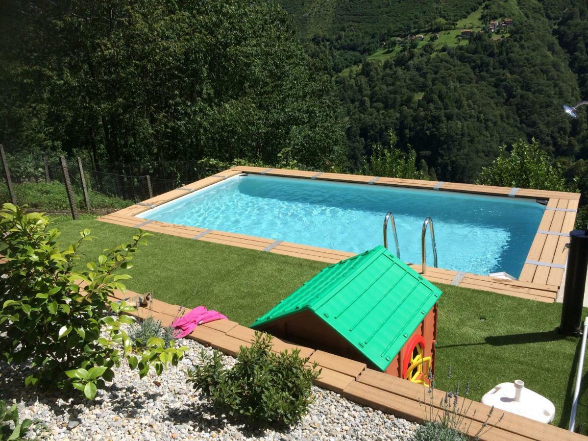 Chalet Con Piscina Garzeno Kültér fotó