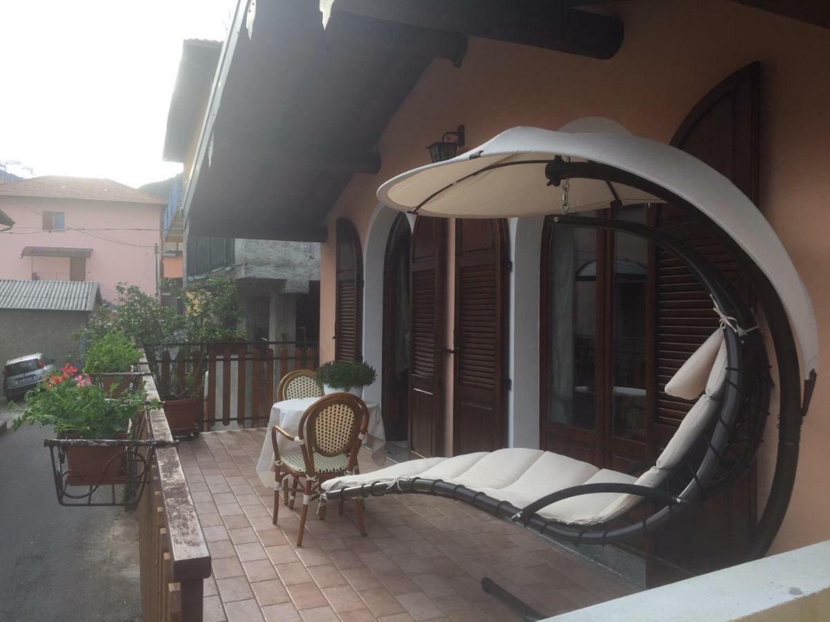 Chalet Con Piscina Garzeno Kültér fotó